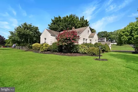 37 S Park Ave, Eagleville, PA 19403