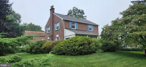 703 Fairfield Rd, Glenside, PA 19038