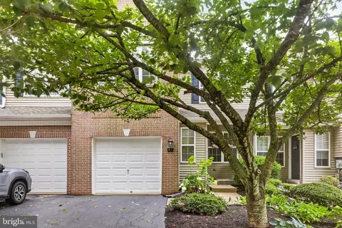 81 Walker Rd, Royersford, PA 19468