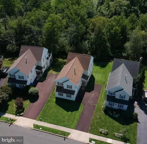 329 Park Ave, Harleysville, PA 19438