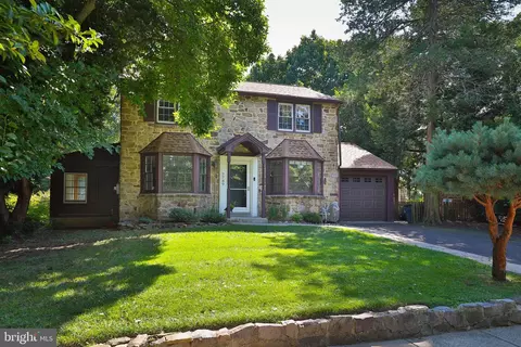 7789 Spring Ave, Elkins Park, PA 19027