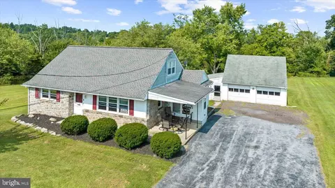 1415 N State St, Pottstown, PA 19464