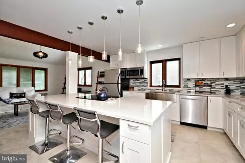 Kitchen - 219 E Mount Kirk Ave, Eagleville, PA 19403 photo 8 of 11