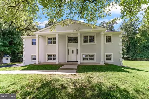 1075 Longview Rd, King Of Prussia, PA 19406