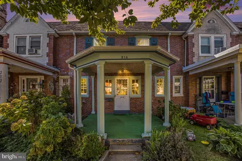 214 Stoneway Ln, Merion Station, PA 19066
