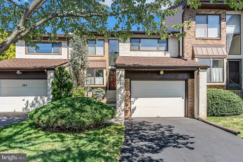 302 Tyler Ct, Ambler, PA 19002