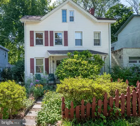 631 Central Ave, Cheltenham, PA 19012