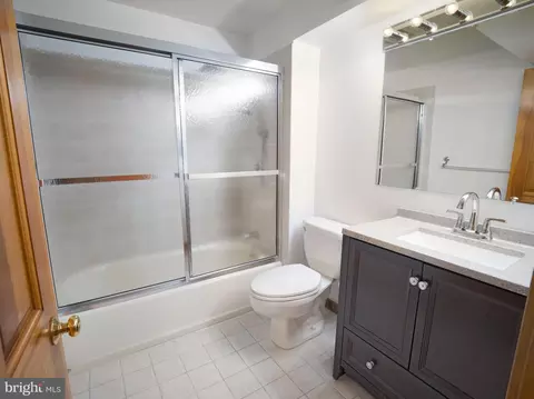 1024 Walsh Ln, Narberth, PA 19072 photo 31