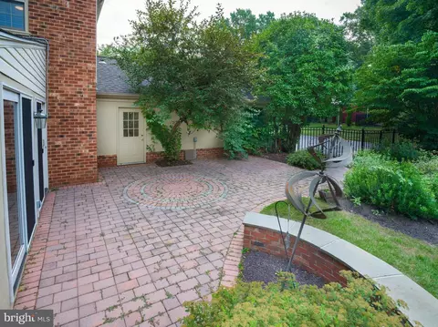 1024 Walsh Ln, Narberth, PA 19072 photo 37