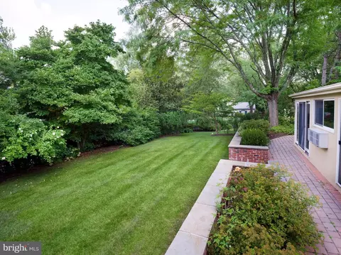 1024 Walsh Ln, Narberth, PA 19072 photo 38