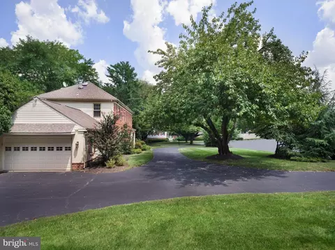 1024 Walsh Ln, Narberth, PA 19072 photo 5