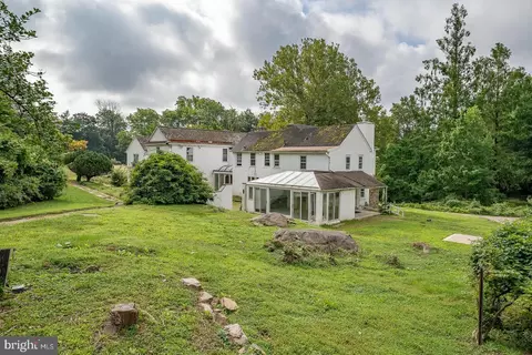 1425 Mount Pleasant Rd, Villanova, PA 19085