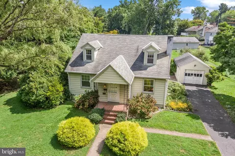 150 E North Ln, Conshohocken, PA 19428