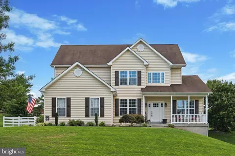 2504 Tracy Ln, Gilbertsville, PA 19525