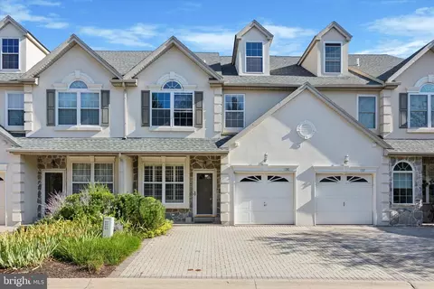 130 Harvest Ln, Lansdale, PA 19446