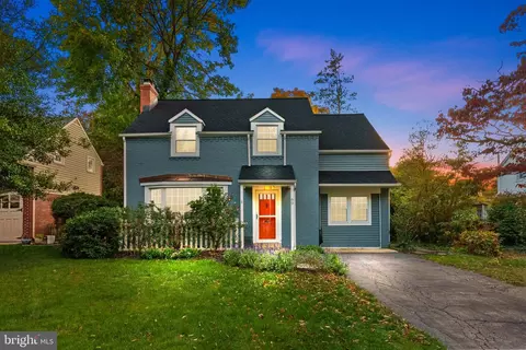 60 E Chelfield Rd, Glenside, PA 19038