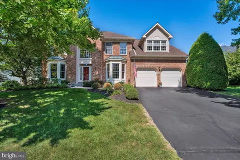 150 Country Club Dr, Lansdale, PA 19446