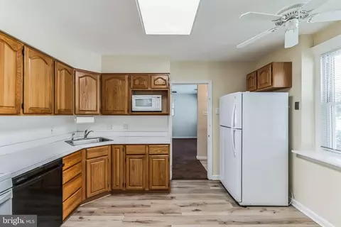 21 Brookside Rd, Glenside, PA 19038 photo 8