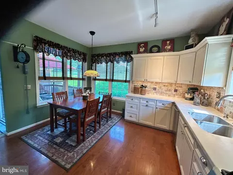 223 Pinecrest Ln, Lansdale, PA 19446