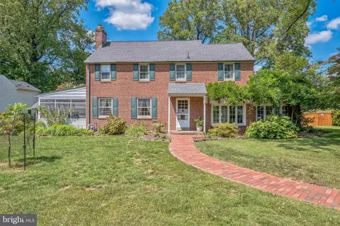 716 Sunset Rd, Glenside, PA 19038