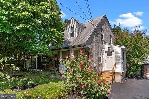 145 School St, Bala Cynwyd, PA 19004