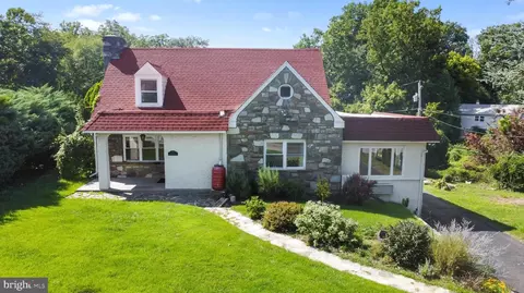 14 Beryl Rd, Cheltenham, PA 19012