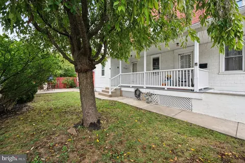 16 S Chestnut St, Lansdale, PA 19446