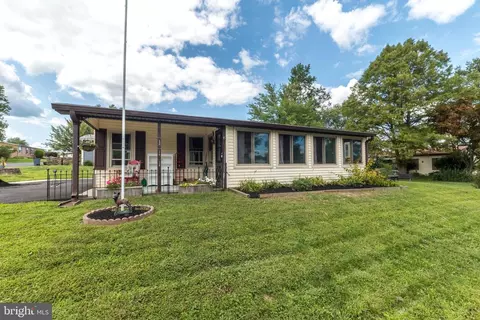617 Pheasant Run, North Wales, PA 19454