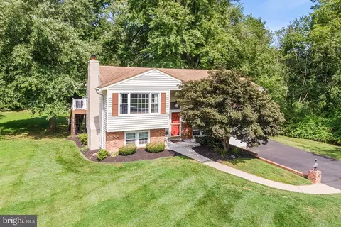1636 Pine St, Hatfield, PA 19440