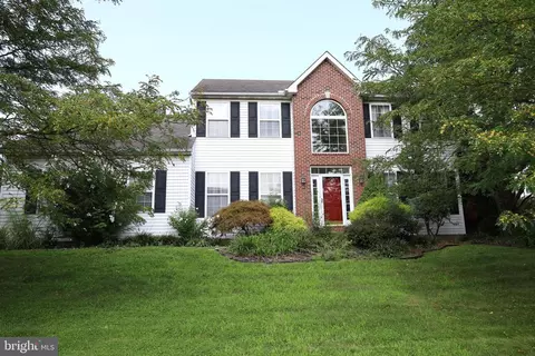 90 Pine Tree Dr, Royersford, PA 19468