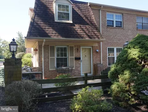 234 Arbour Ct, North Wales, PA 19454