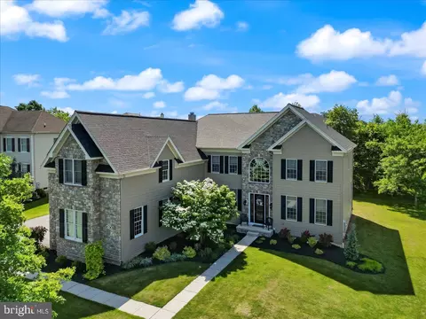 108 Oriole Ln, Phoenixville, PA 19460