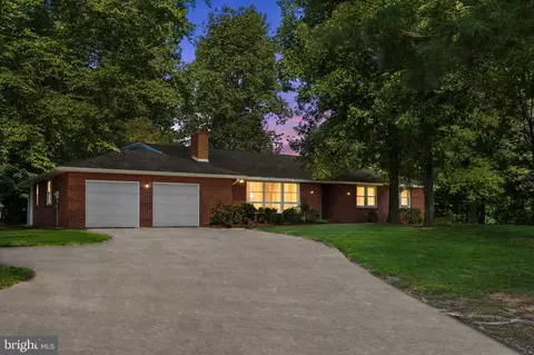 184 W Branch Rd, Barto, PA 19504