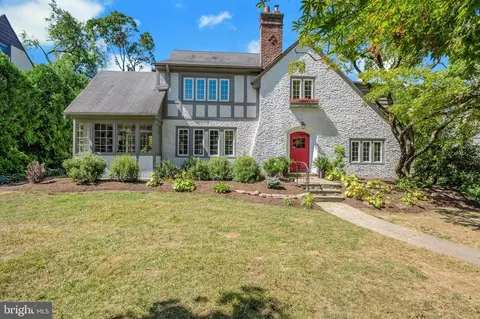 437 Newbold Rd, Jenkintown, PA 19046