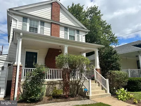 213 E Glenside Ave, Glenside, PA 19038
