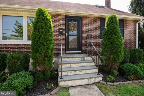 1506 Sunset Dr, Pottstown, PA 19464