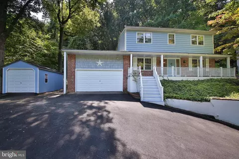 251 Arden Rd, Gulph Mills, PA 19428