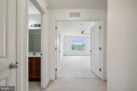 Entry Way - 41 Old Cedarbrook Rd, Wyncote, PA 19095 photo 3 of 3