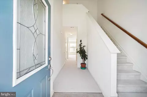 Entry Way - 41 Old Cedarbrook Rd, Wyncote, PA 19095 photo 1 of 3