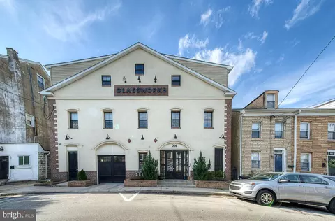 304 E Hector St #3, Conshohocken, PA 19428