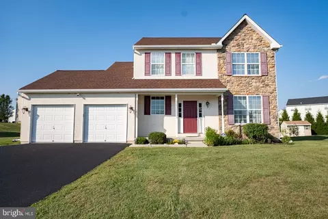 95 Westbury Dr, Gilbertsville, PA 19525