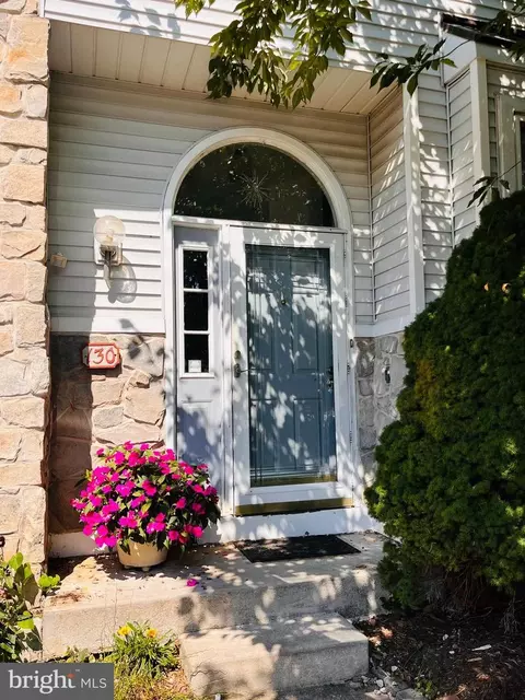 130 Spruce Ln, Collegeville, PA 19426