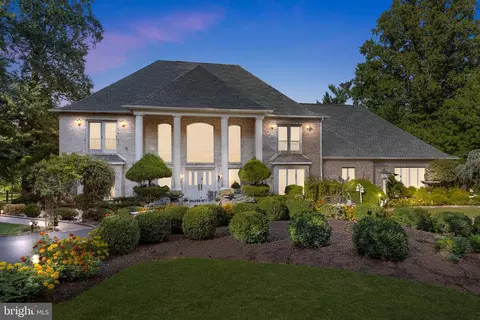 2300 Deer Path Rd, Huntingdon Valley, PA 19006