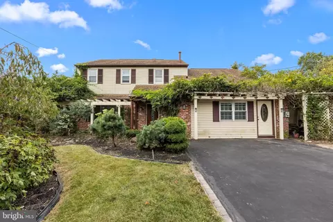 933 Herman Rd, Horsham, PA 19044