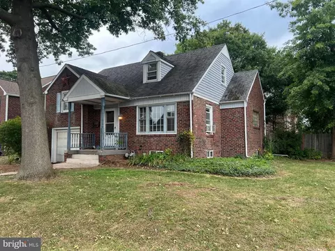 1497 Sunset Dr, Pottstown, PA 19464