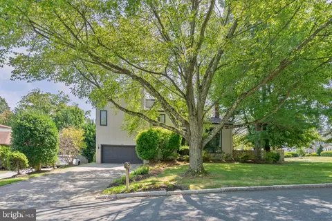 600 Argyle Cir, Wynnewood, PA 19096
