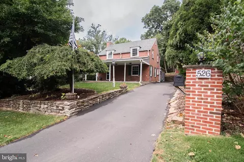 526 Beaver Rd, Glenside, PA 19038