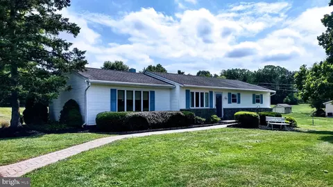 878 Lucon Rd, Schwenksville, PA 19473