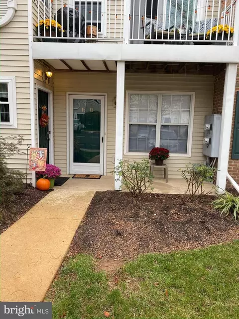 1613 Rosewood Ct #79, Pottstown, PA 19464