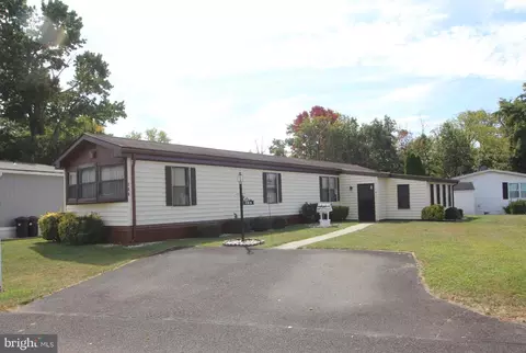 517 Willow Ln, North Wales, PA 19454